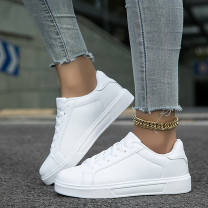Vanta Low-Top Sneaker